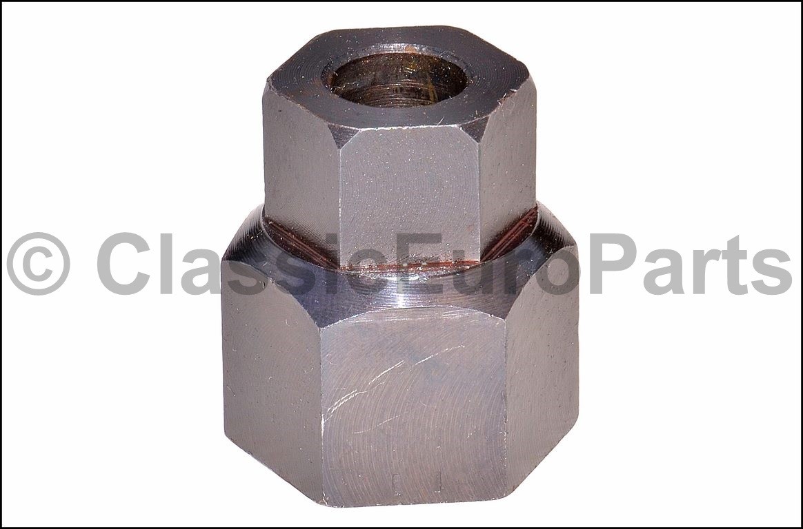 Socket tool for alternator coupling clutch removal VALEO Renault Volvo