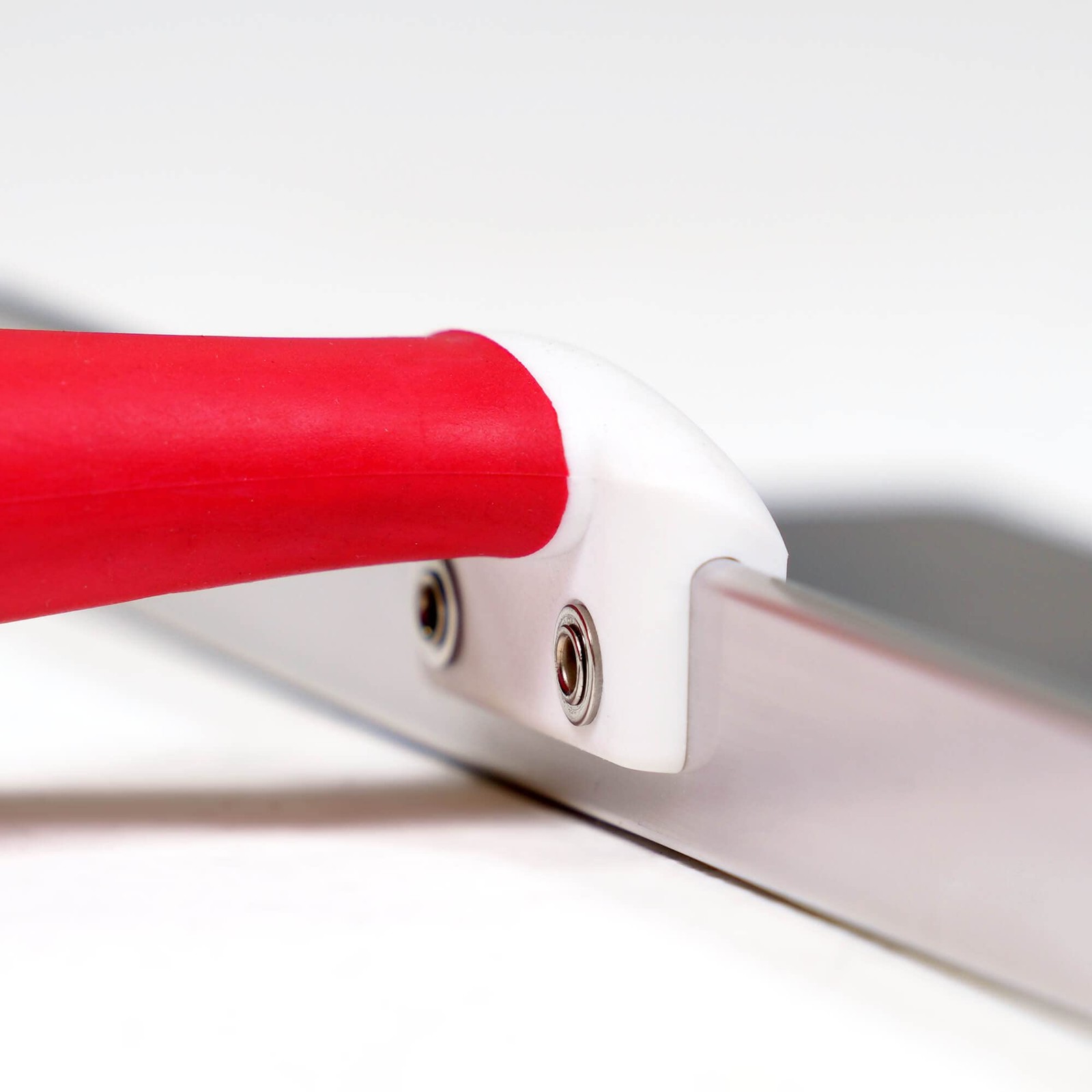 12 Offset Knife 0.6mm Stiff Stainless Steel Blade | Softgrip Handle | 53