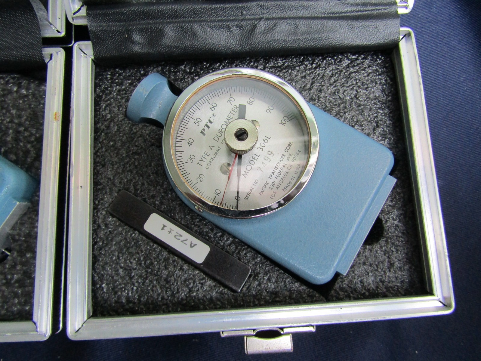 PTC Instruments 306L TypeA Durometer with Case GUARANTEED