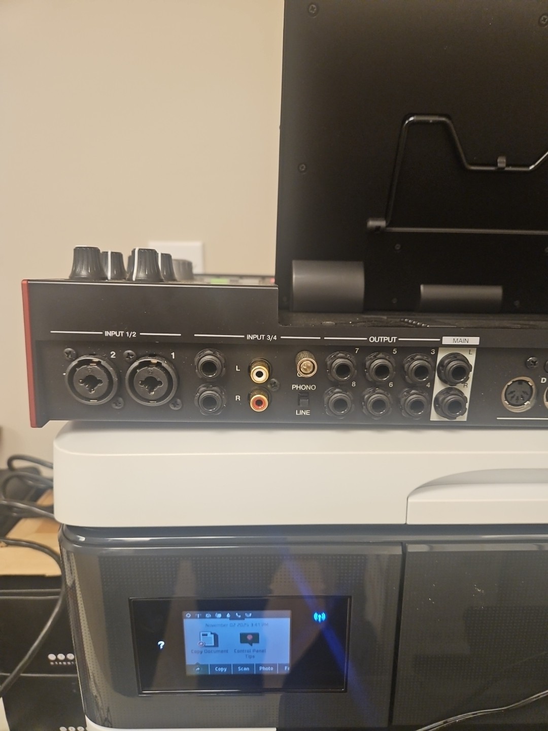 Akai Professional MPC-X Standalone Sampler and Sequencer-USED COND--sw2