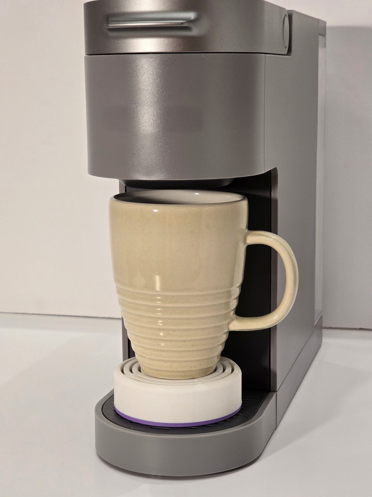 Anti-Splash Adjustable Cup Stand Accessory for Keurig Coffee Makers White/Lilac