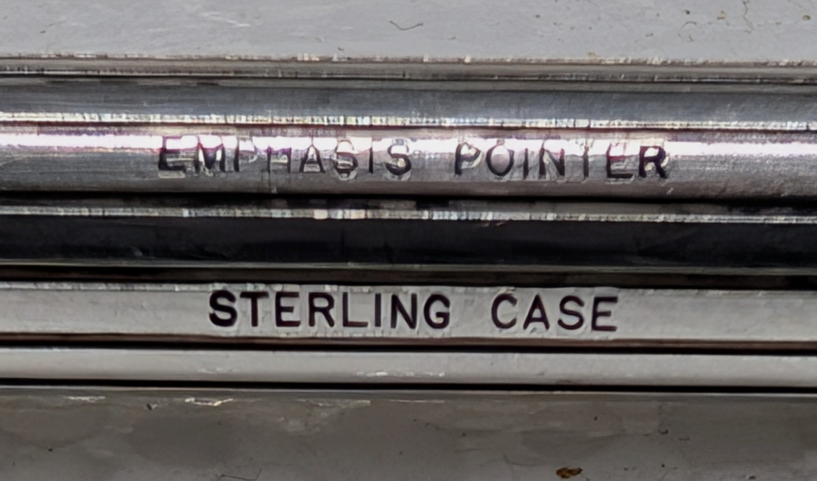 VTG Emphasis Pointer Sterling Case Telescoping 25" w/ Pocket Clip