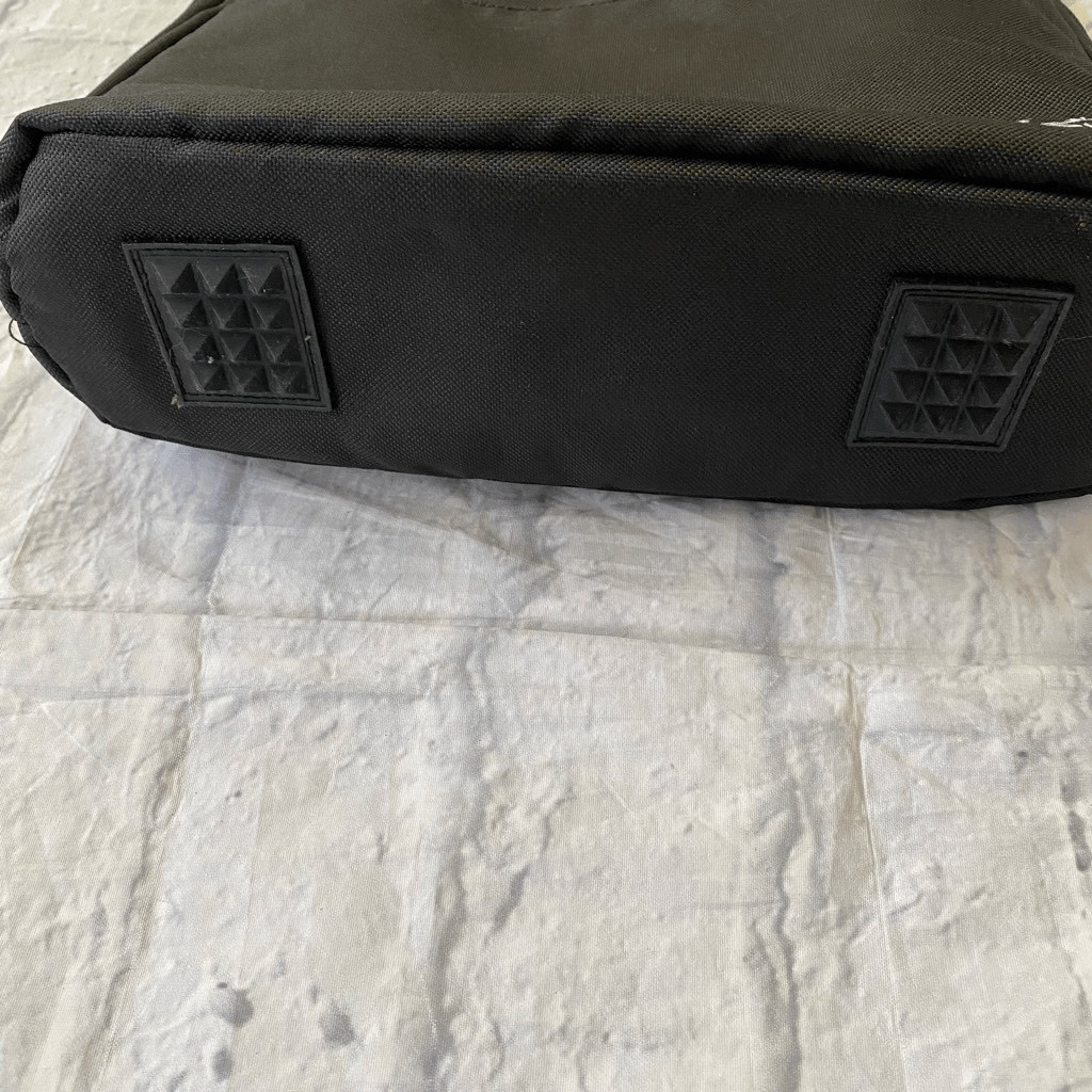 Laptop or work bag w/one main compartment and multiple inner & outer pockets