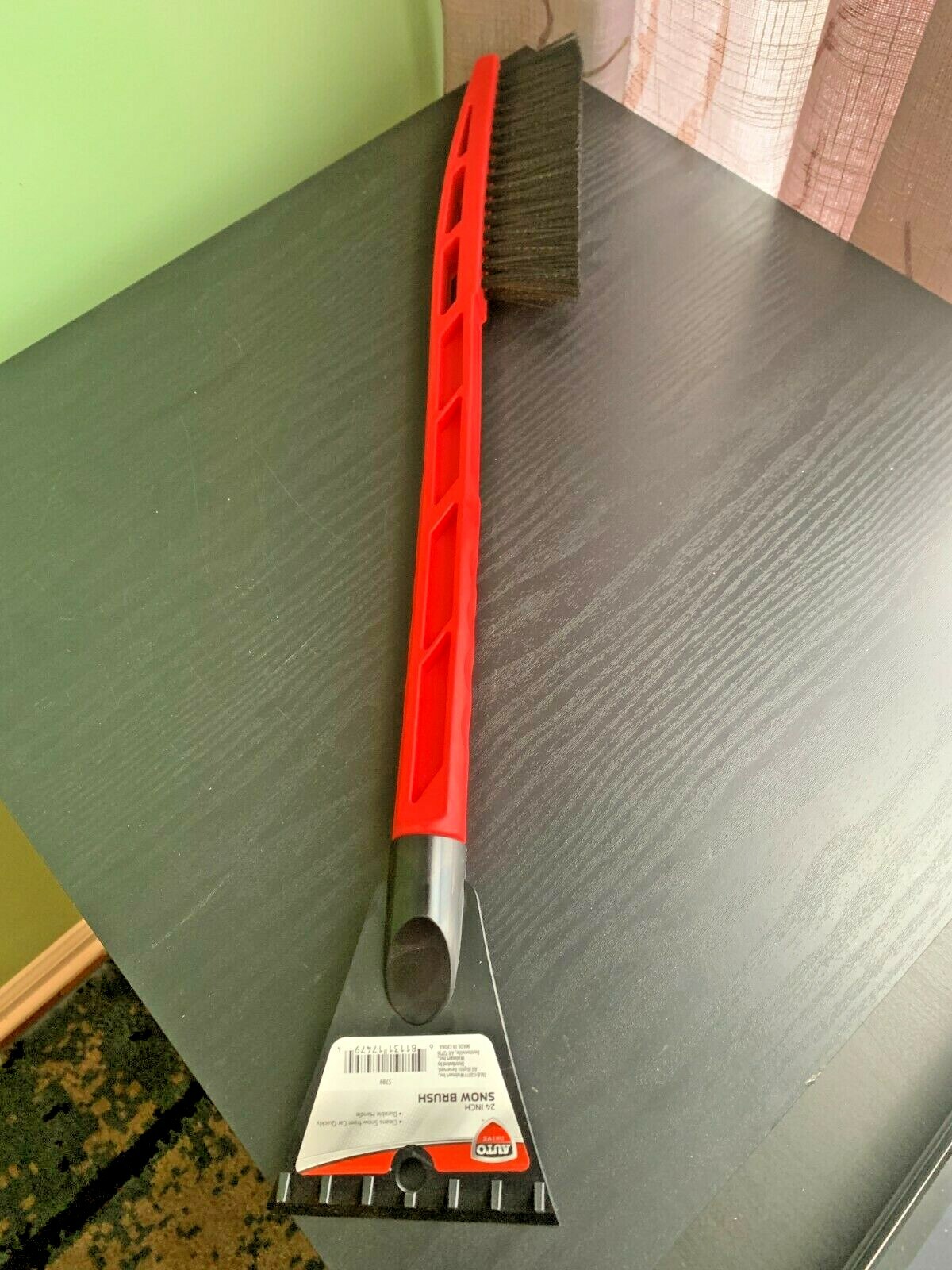Auto Drive 24" Inch Snow Brush with Integrated Ice Scraper