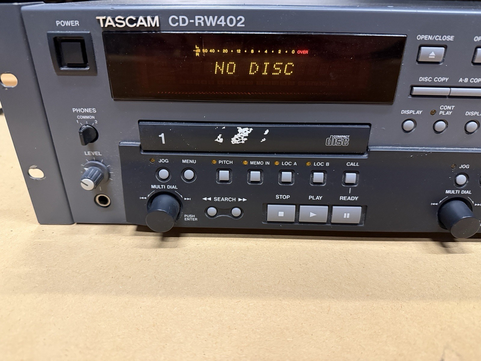 Tascam CD-RW402 Professional Vintage Two-Deck Rewriteable Recorder Duplicator