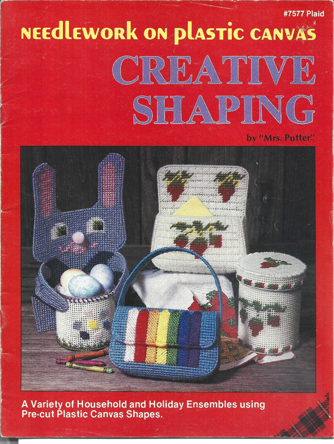 Creative Shaping Needlework on Plastic Canvas Pattern Plaid #7877
