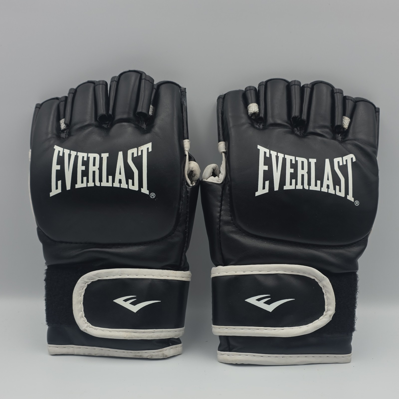 Everlast Grappling Gloves MMA Black White L/XL Adult Unisex