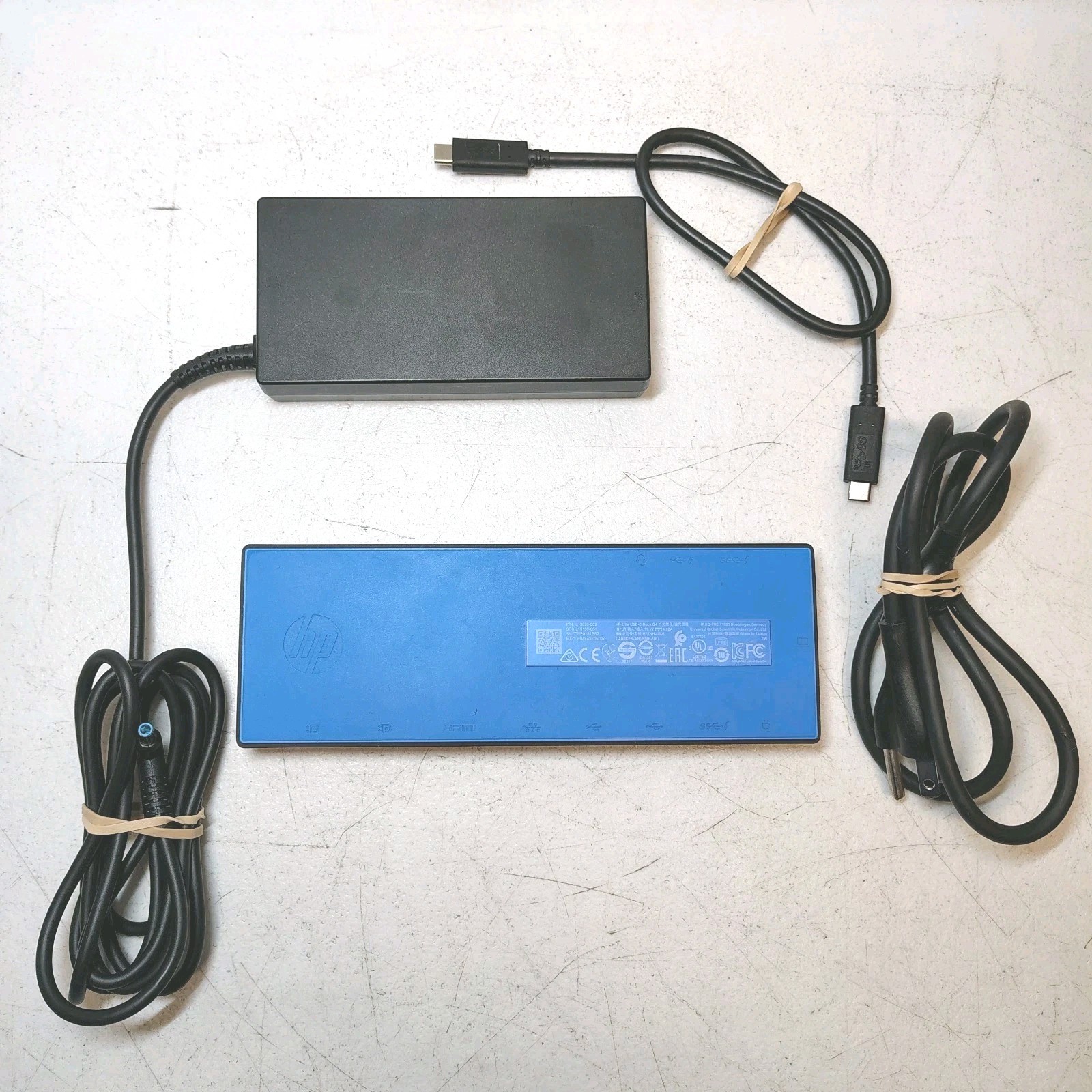 (COMPLETE) HP USB-C Dock G4 Docking Station (L13898-002) w/ Cables