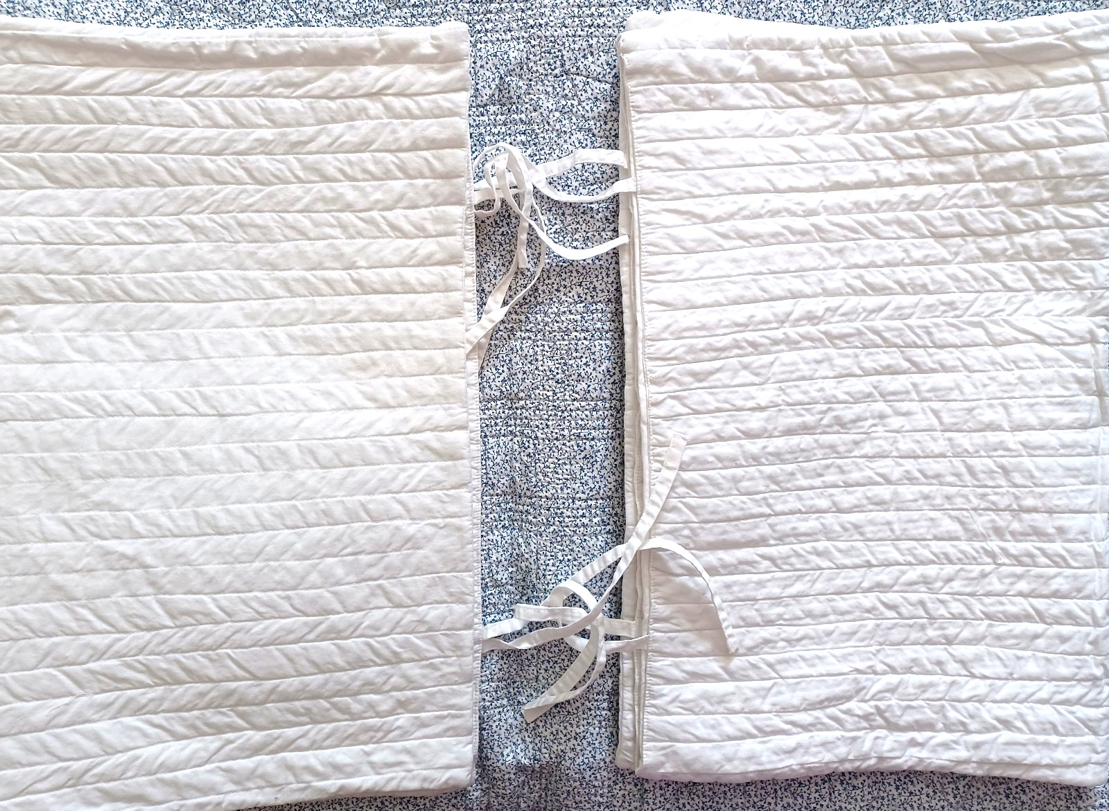 Pair of 2 Vintage Ralph Lauren White Quilted Standard Pillow Shams with Ties