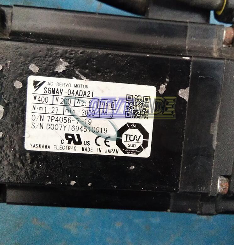 1PCS  Yaskawa Servo Motor SGMAV-04ADA21 Used