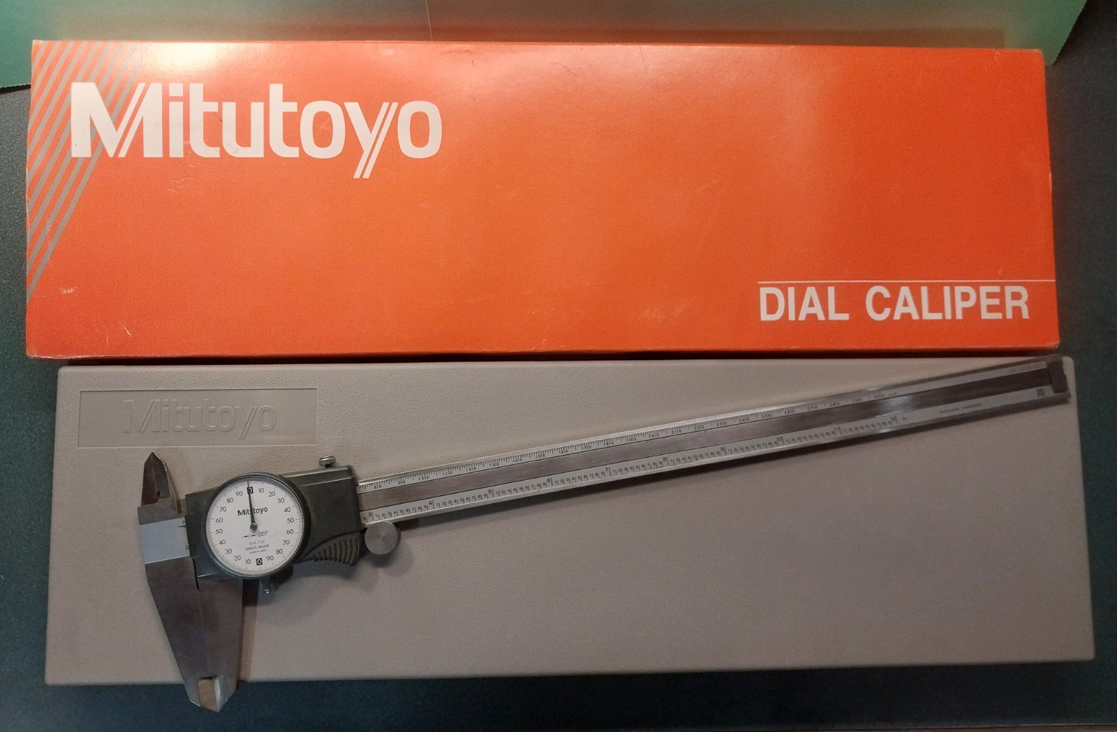 12in Mitutoyo Dial Calipers .001 Great Shape!
