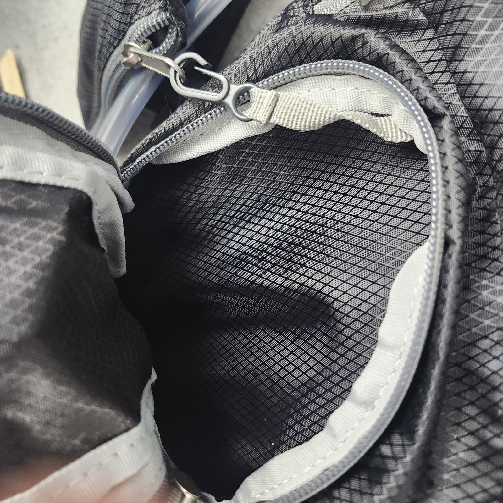 Ozark Trail Hydration Backpack 2L Bladder Black Gray Inner /Outer Pockets 9x16
