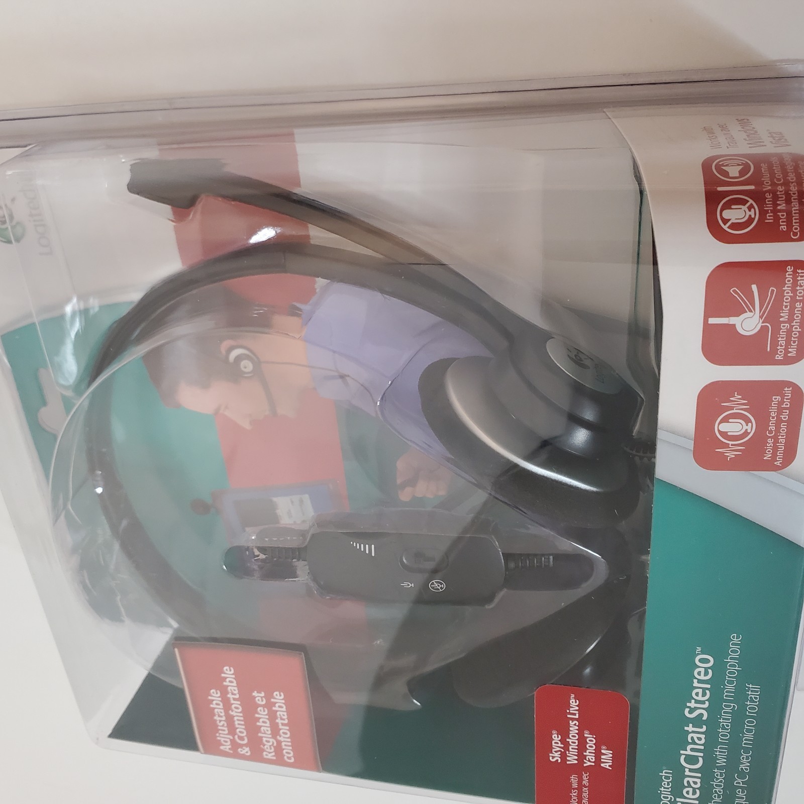 Logitech ClearChat Stereo PC Headset w Rotating Microphone Volume Mute NOS