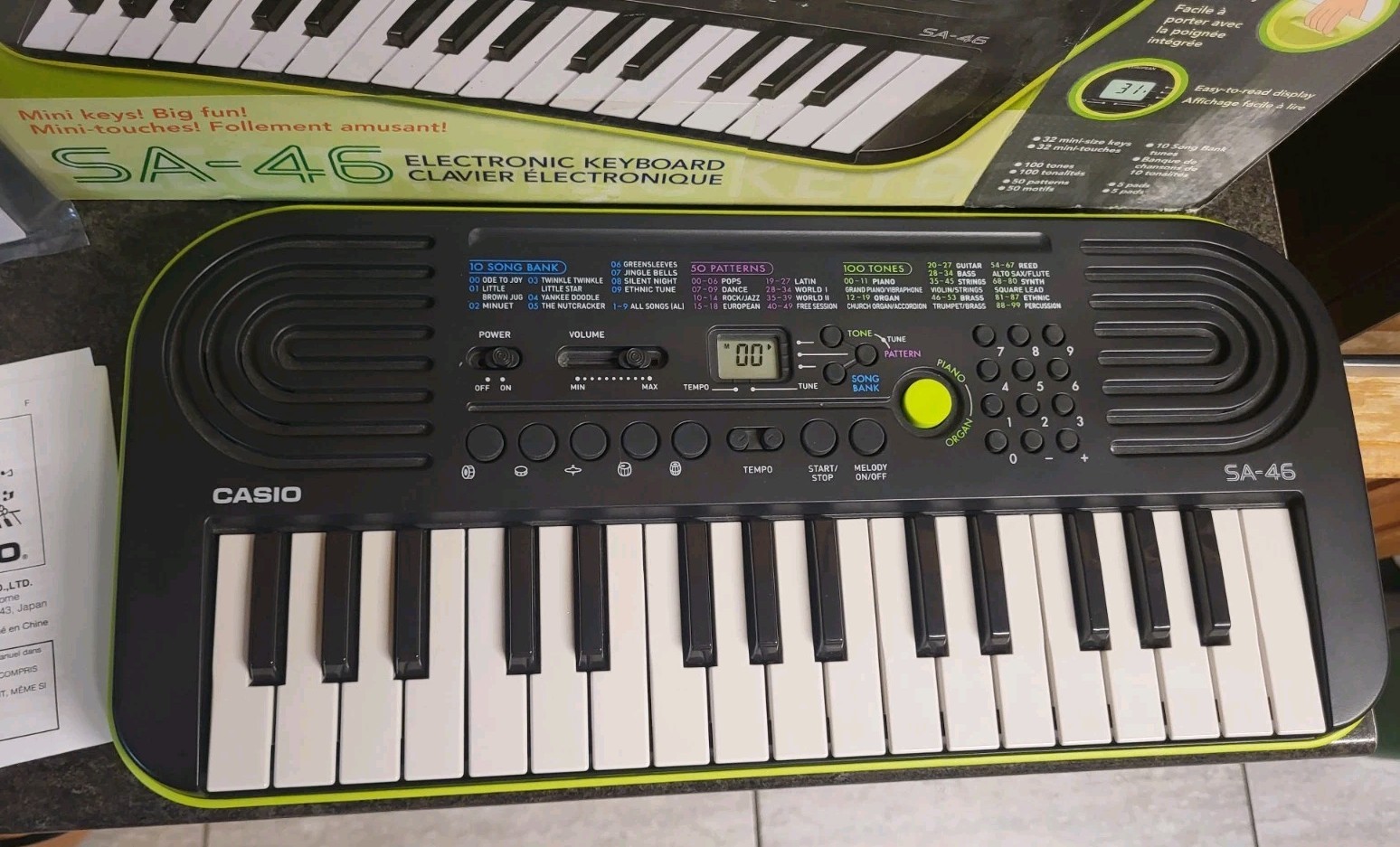 Casio Mini Electronic Keyboard SA-46 32 Keys In Box With Instructions WORKS