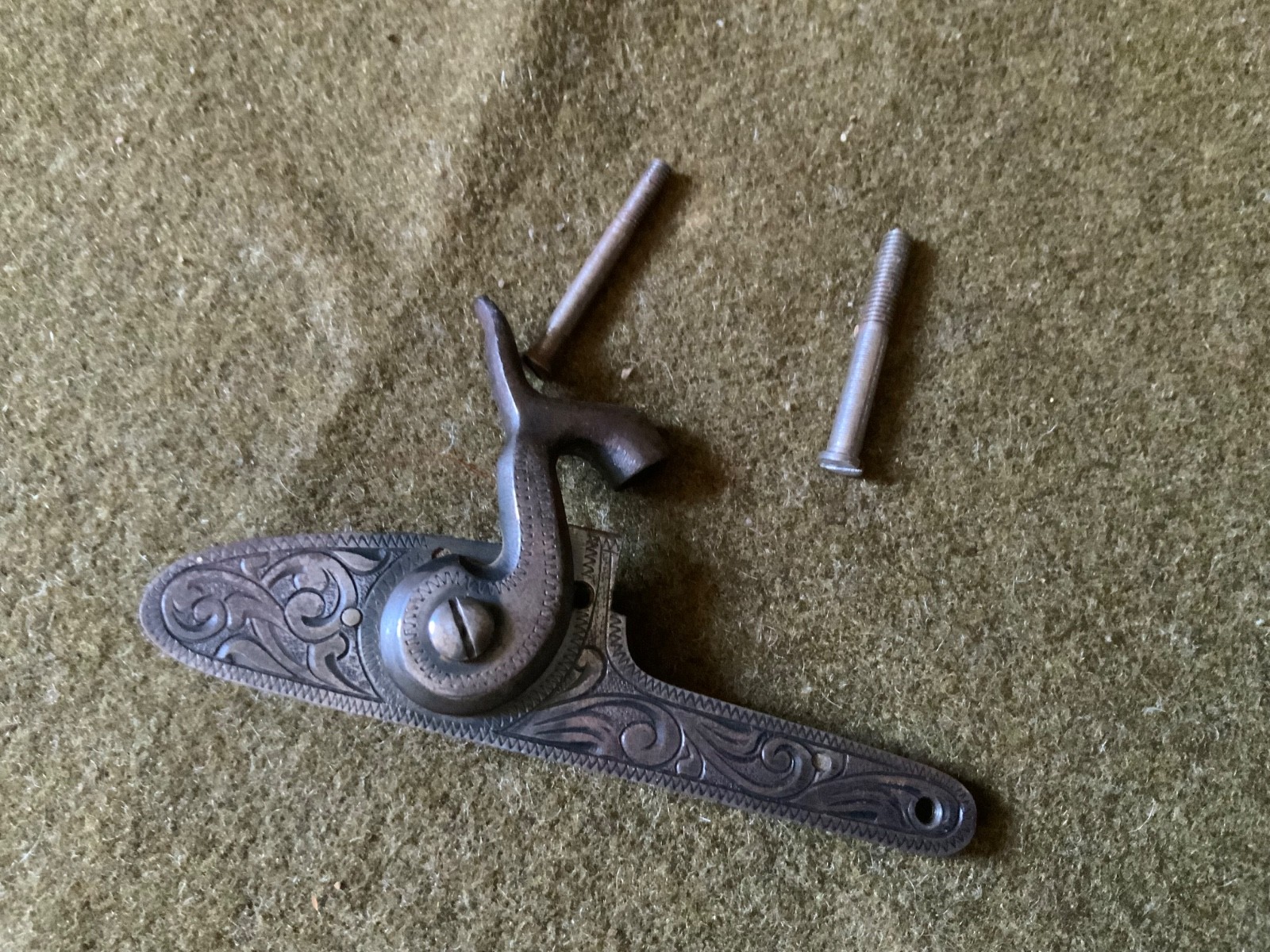 Percussion lock with screws