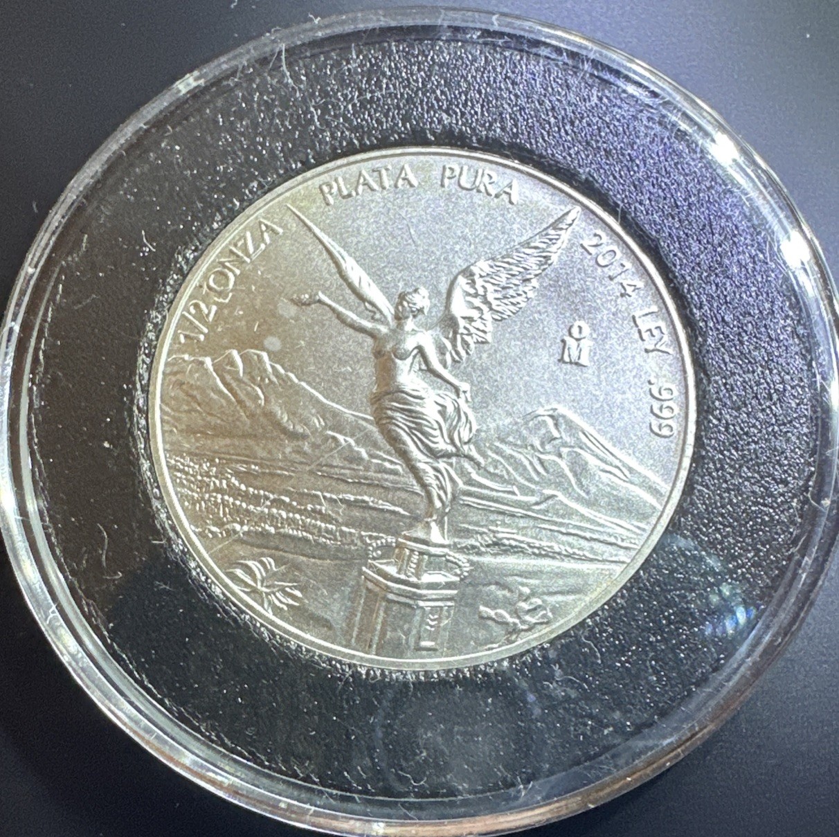 2014 Libertad - .999 Fine Silver 1/2 Oz BU w/ Protective Capsule