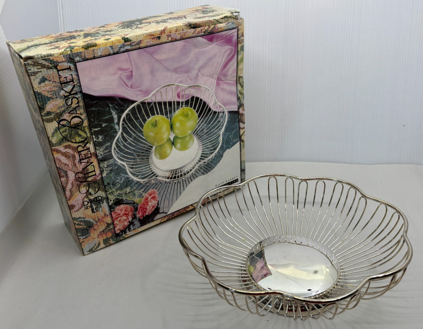 Vintage 1990s Davco Silverplate Basket Bowl Wavy Wire with Original Box