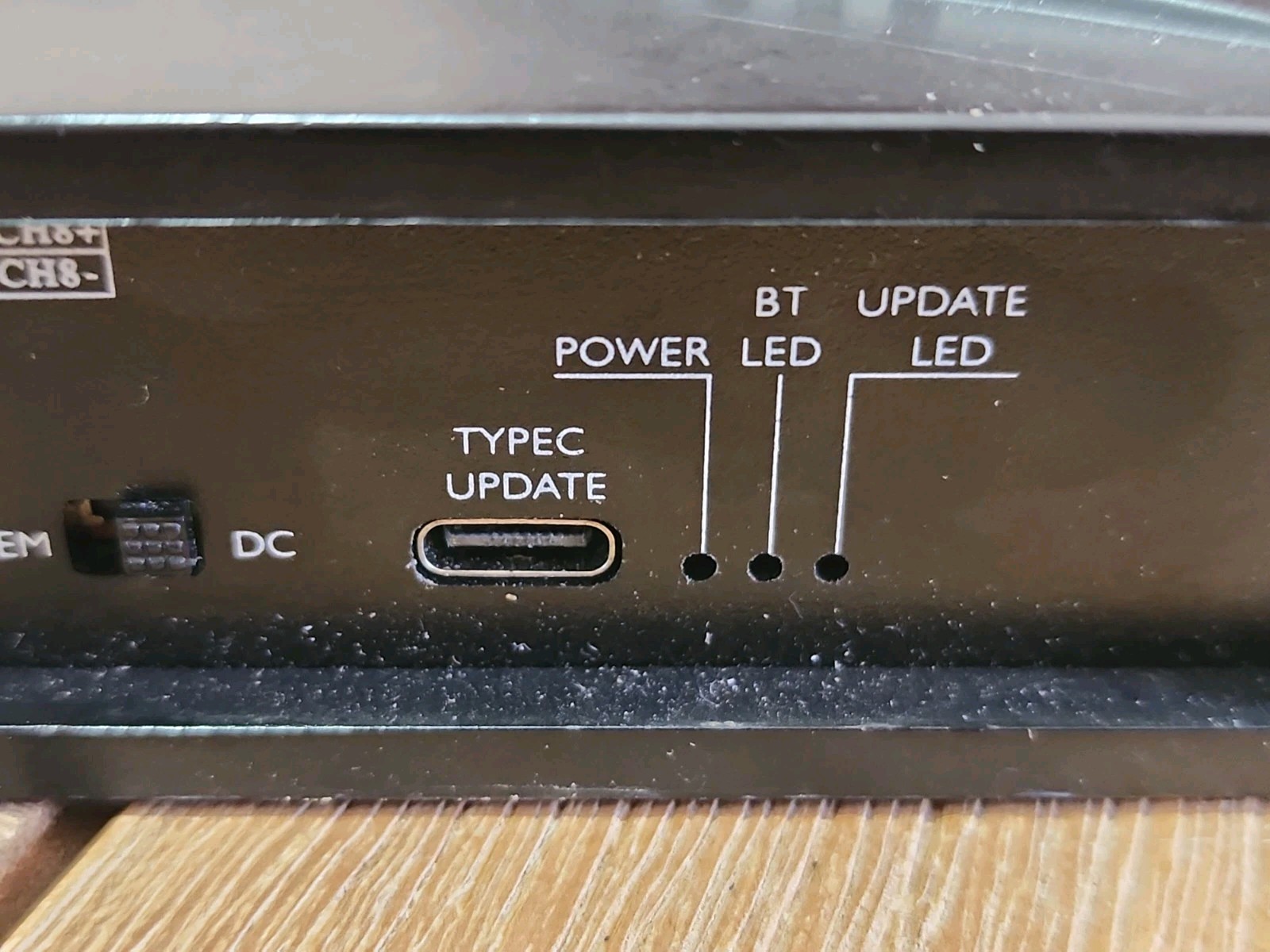 DSP88 – 8 CHANNEL DSP PROCESSOR – 8 IN/8 OUT• Signal Input: 8 High-Low...
