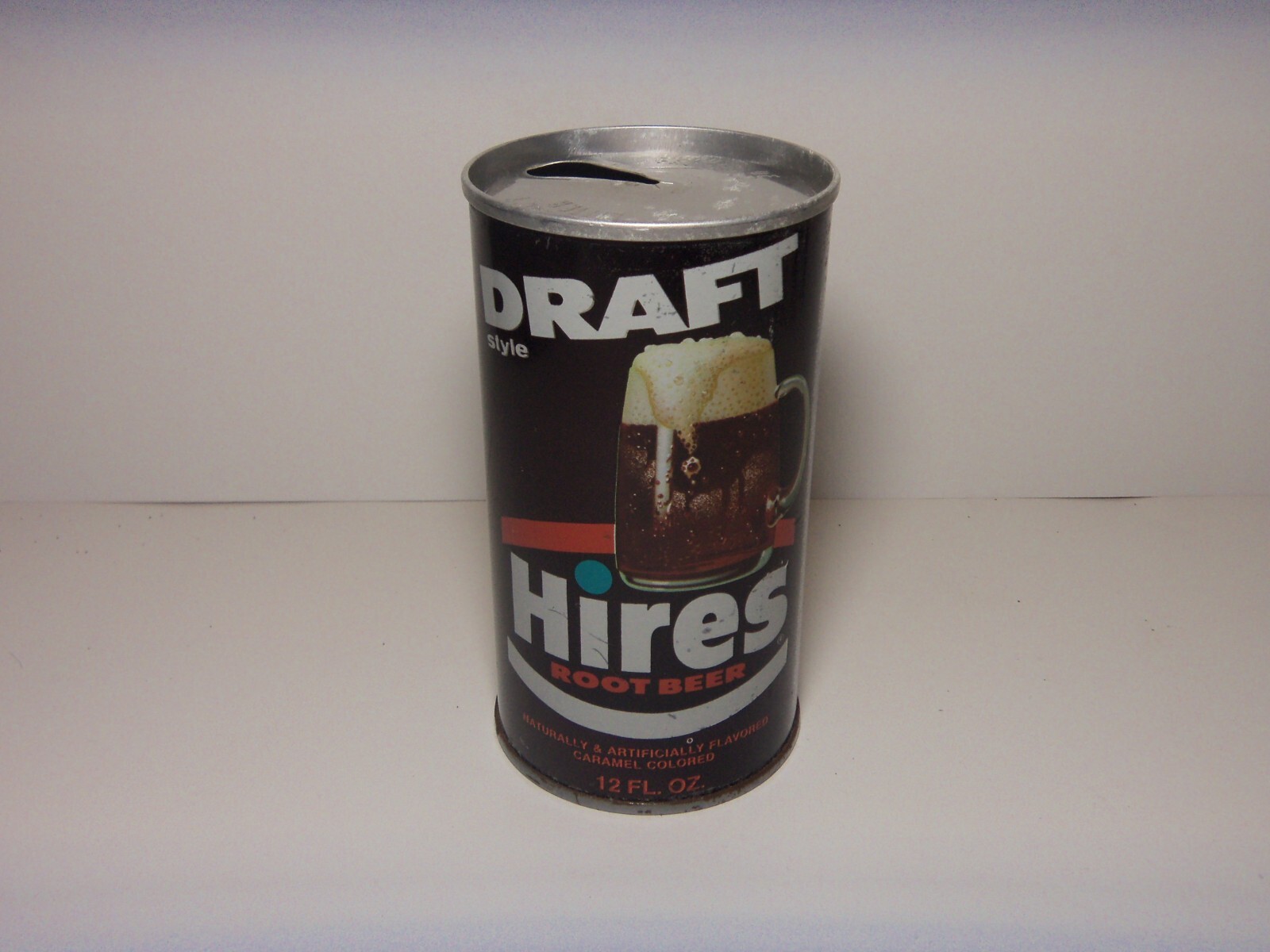HIRES DRAFT STYLE  ROOT BEER 12 OZ STEEL CAN CLEVELAND, OHIO VINTAGE
