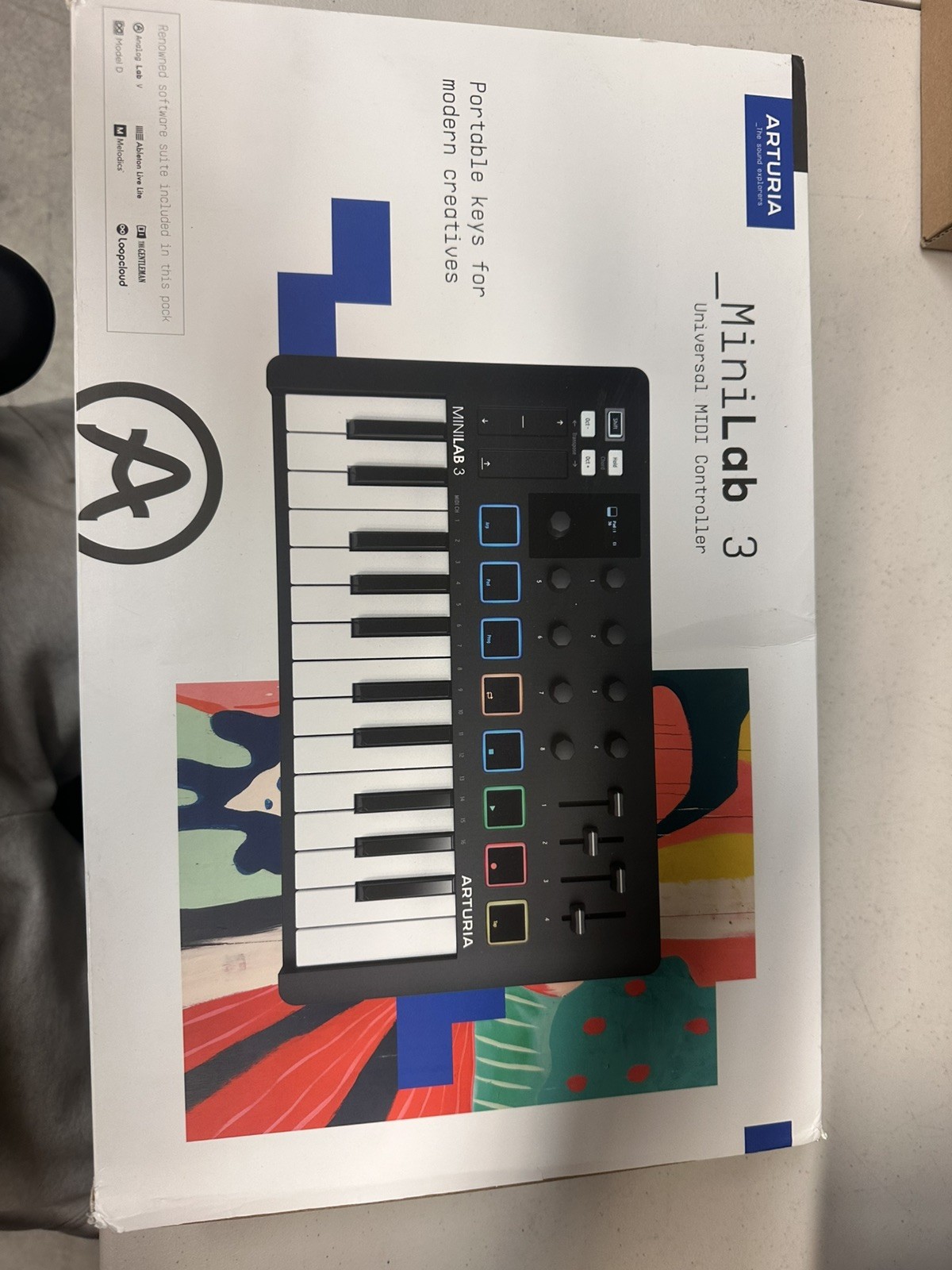 Arturia MiniLab 3 White WH MIDI Keyboard Controller MK3 25-Key Compact MiniLab3