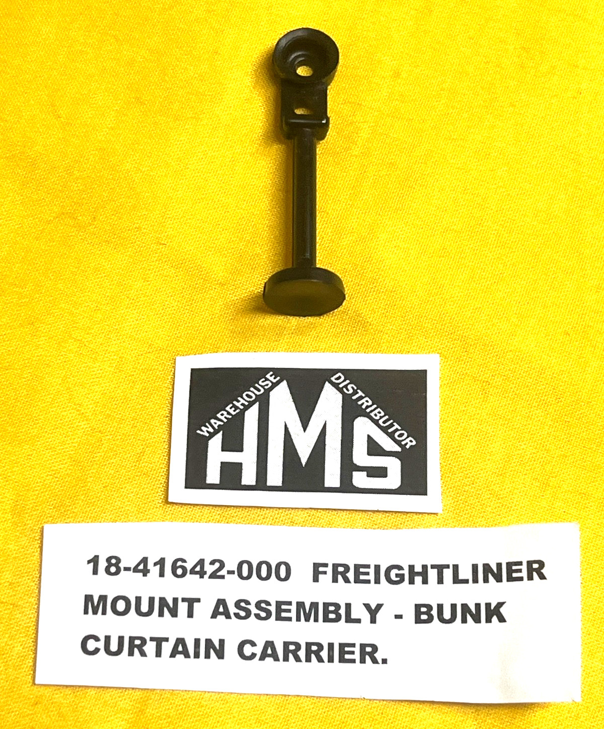 18-41642-000  FREIGHTLINER   MOUNT ASSEMBLY - BUNK CURTAIN CARRIER