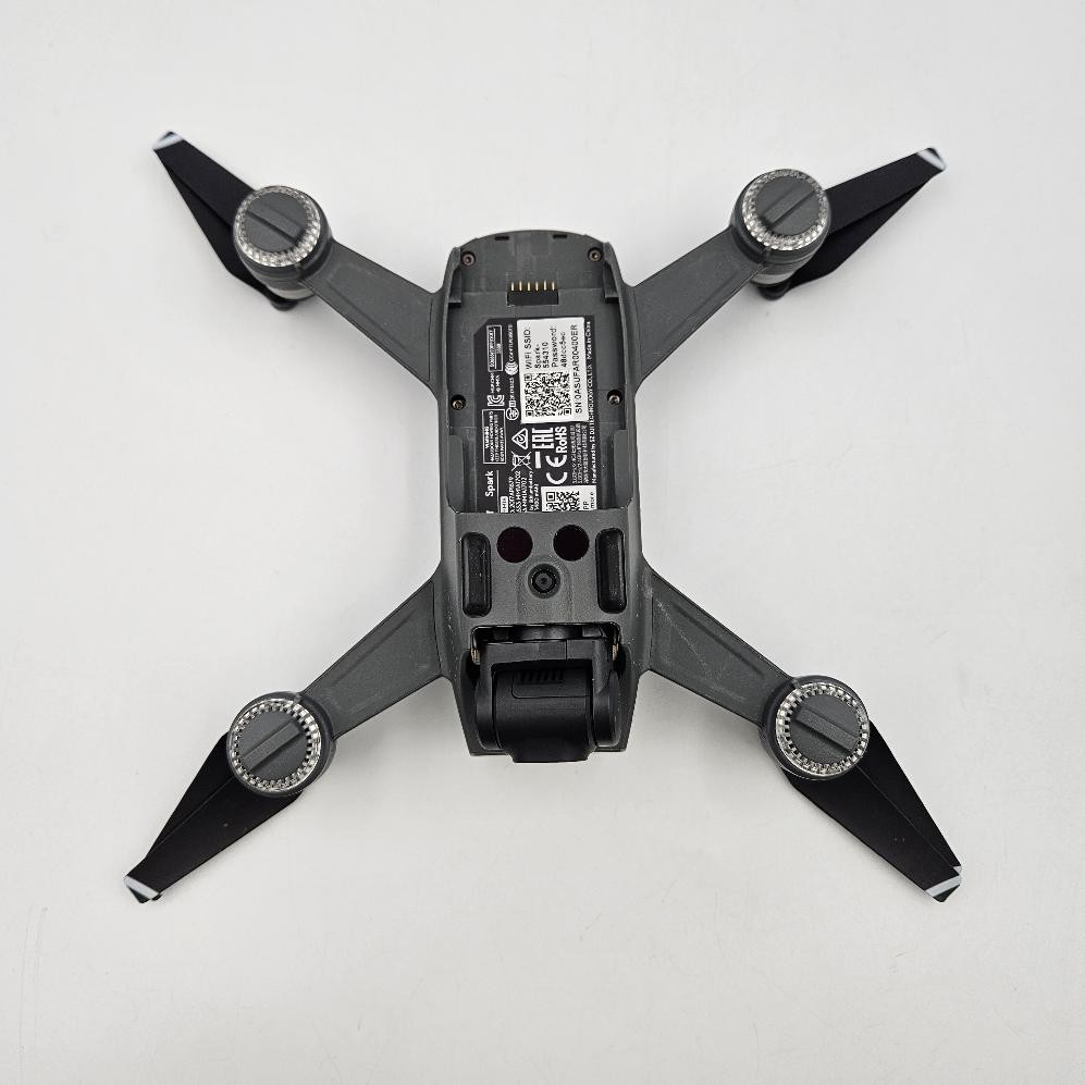 DJI Spark Drone MM1A Alpine White Fly More Combo 1080p w/ Case & Controller
