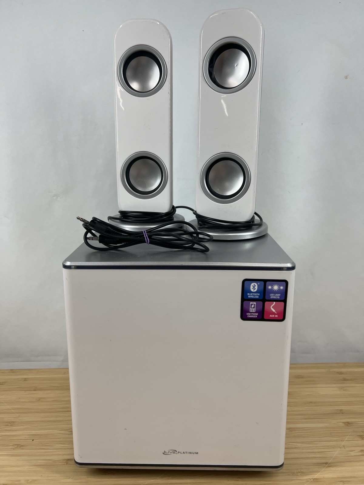 iLive Platinum IHB26W Speaker System w/ Subwoofer & 2 Speakers Tested And Works