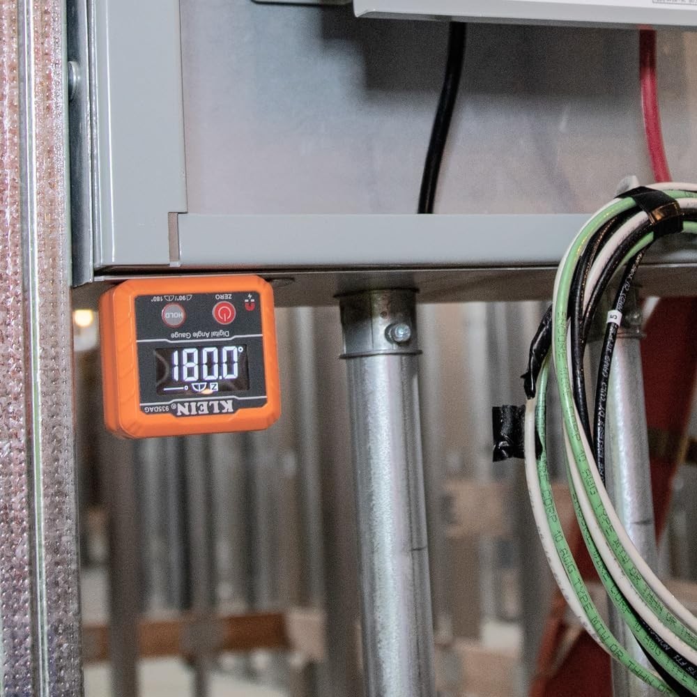 Klein Tools 935DAG Digital Level - Magnetic Base, Compact & Lightweight Design