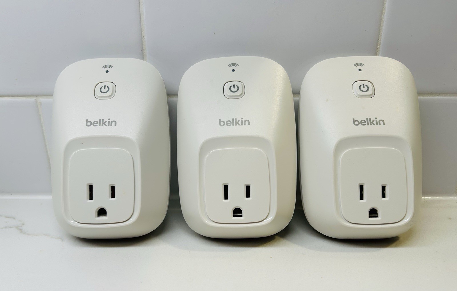 Belkin Wemo Smart WiFi Plug switch Lot Of 3 - F7C027 Wireless Home Automation