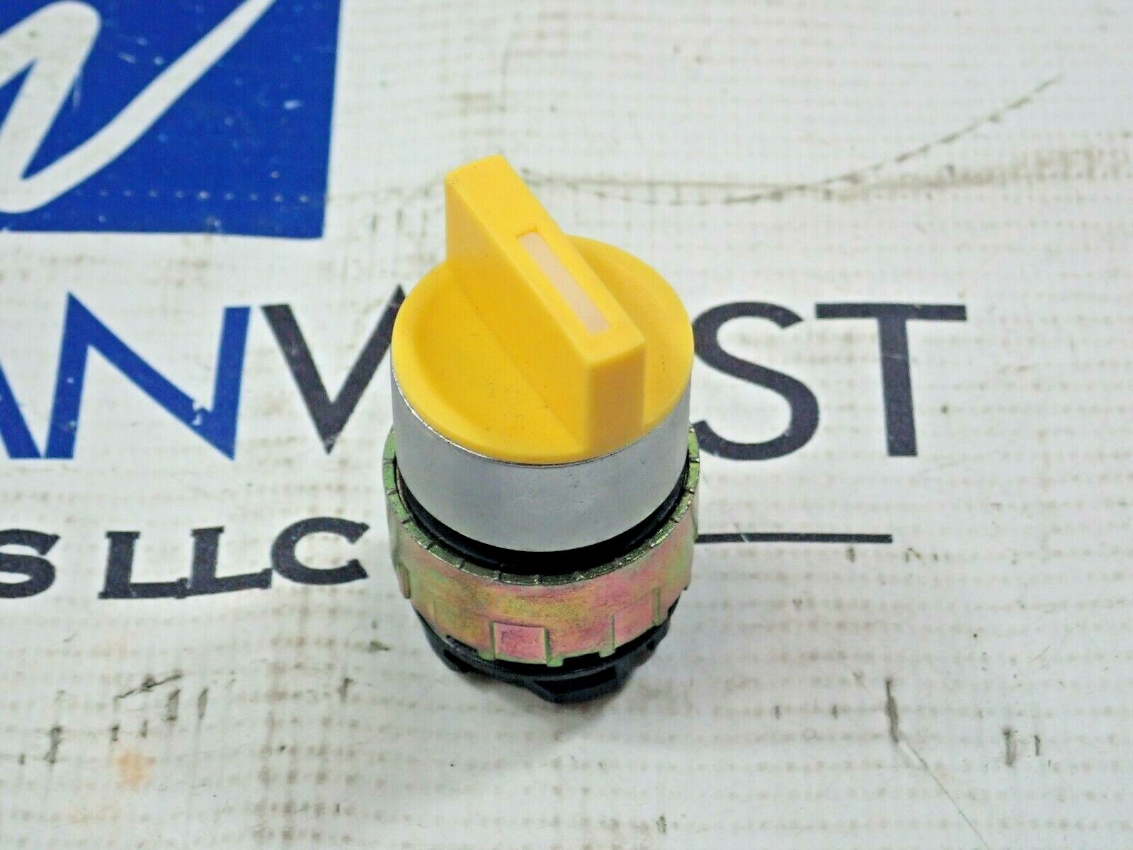GE 080SMDG Selector Switch Knob 2 Position yellow