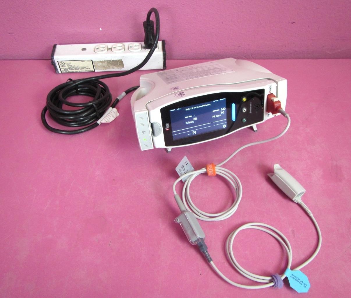 Masimo Radical 7 Rainbow Pulse CO-Oximeter SpO2 PR Pi w/ Dock & SpO2 Sensor