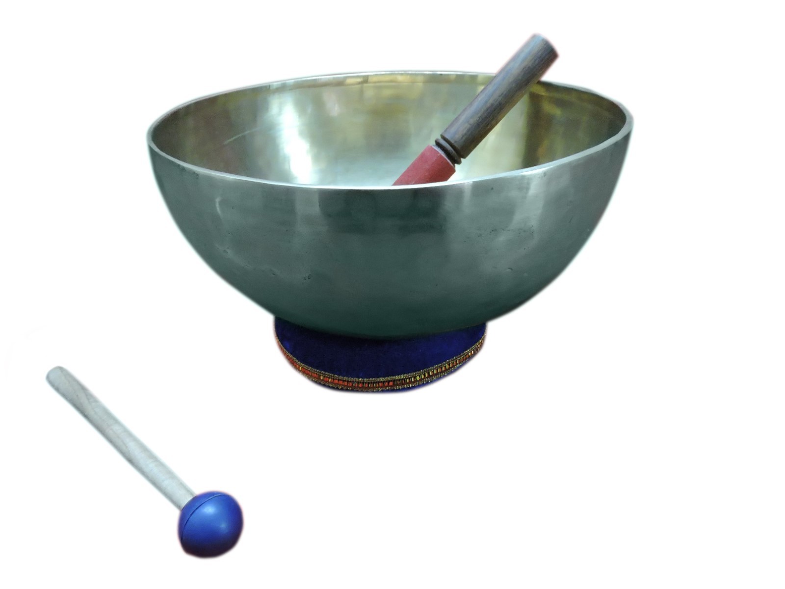 1358 gm 9"dia TONE D SACRAL CHAKRA  150hz TIBETAN SINGING BOWL OLD HAND HAMMERED