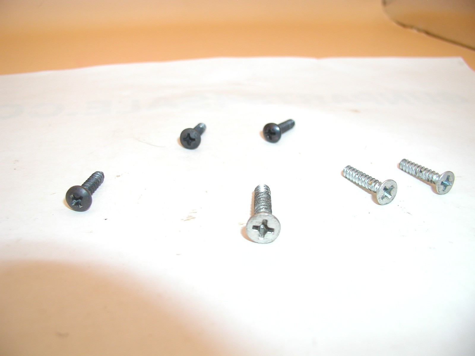 Marksman Model 1752 Air Rifle .177 Cal - Bag of Screws