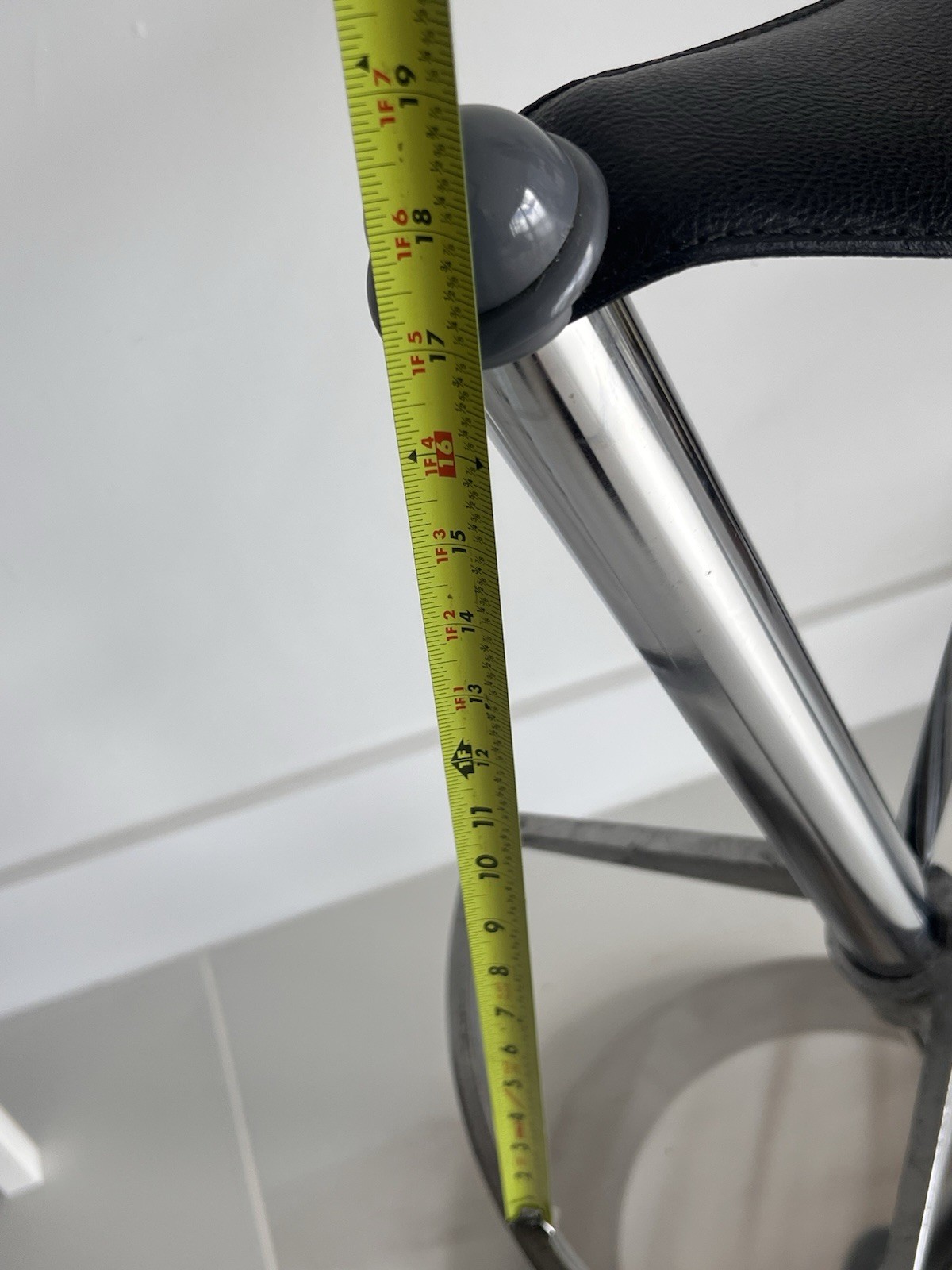 Ramon Benedito Frenesi Stool Stendig Transatlantic 1985 Aluminum Spain