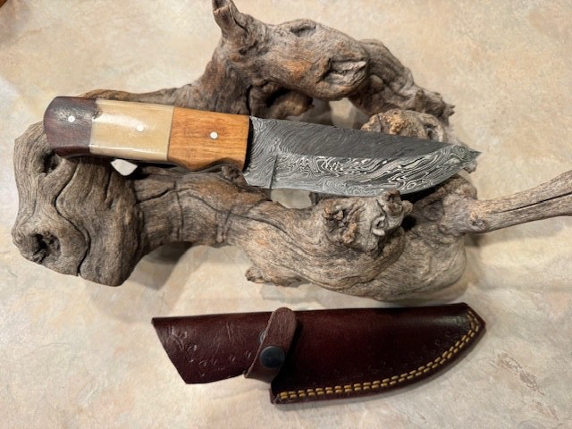 Large Damascus knife w/nice wood & bone handle & leather sheath hand made