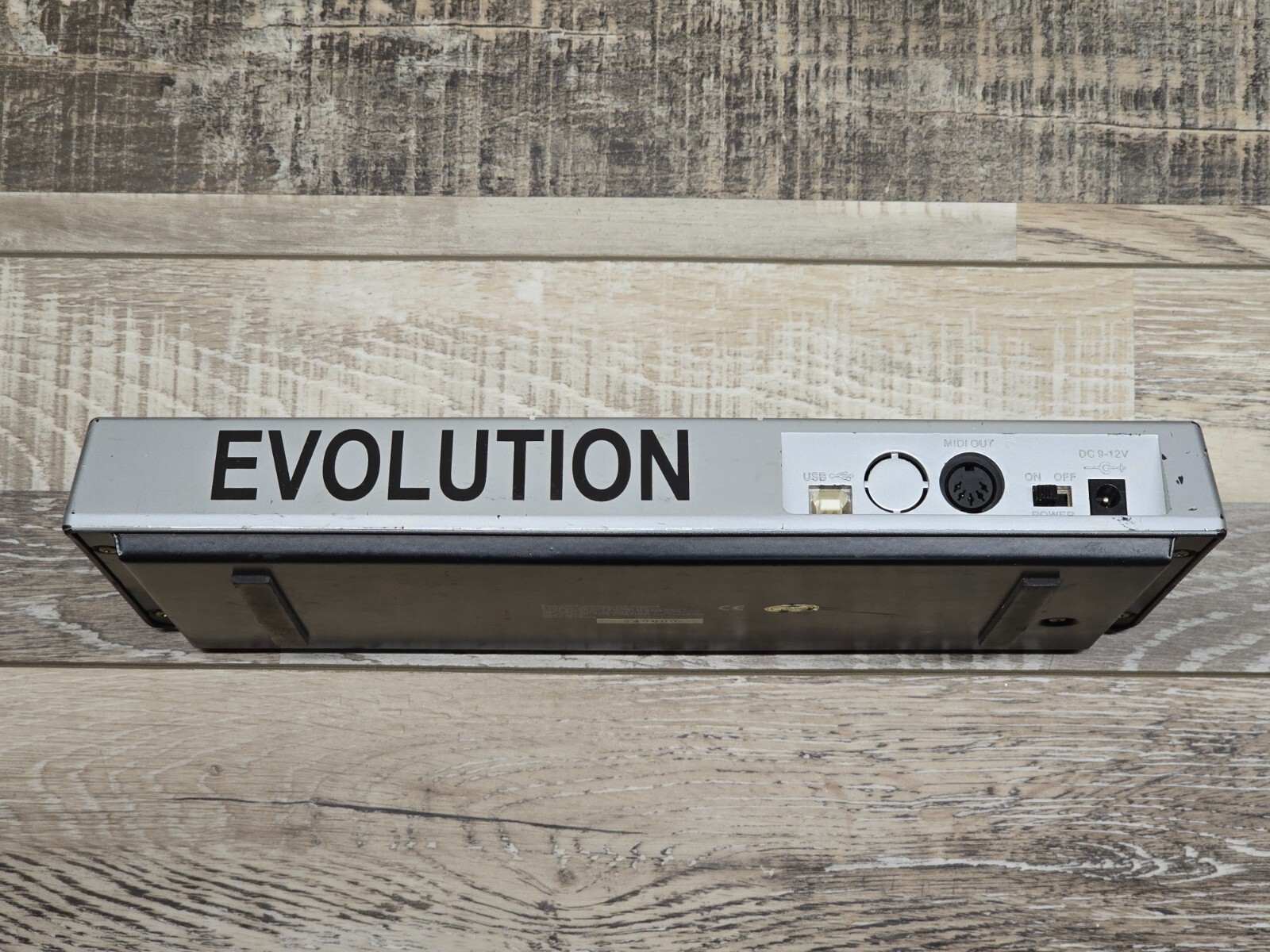 M-Audio Evolution UC-16 USB MIDI Controller