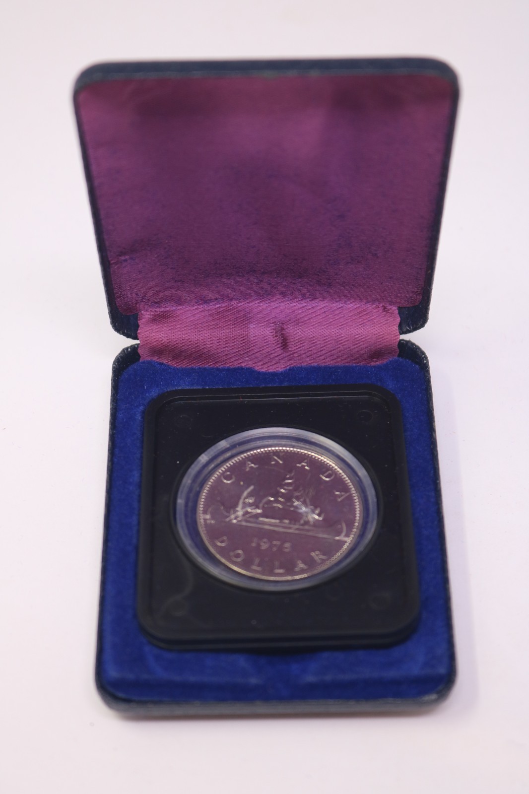1975 Voyageur Uncirculated $1 One Dollar Canada