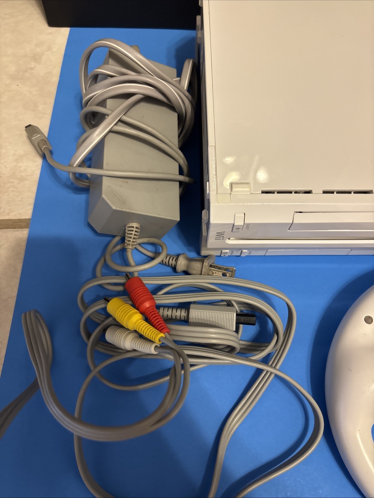 Nintendo Wii RVL-001 Console Lot 2 Systems Controllers Cords Games Bundle READ
