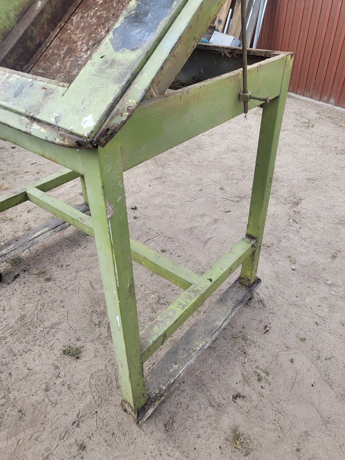 Work Table Station Tilt Top Work Area Bench Shop Garage Tools Tool On Casters