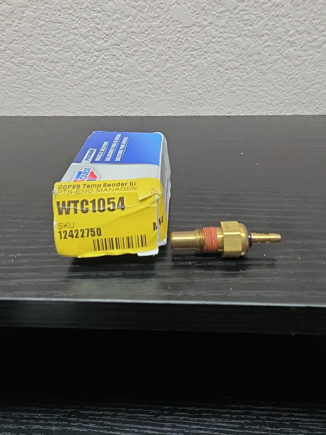 NEW Engine Coolant Temperature Switch CARQUEST WTC1054