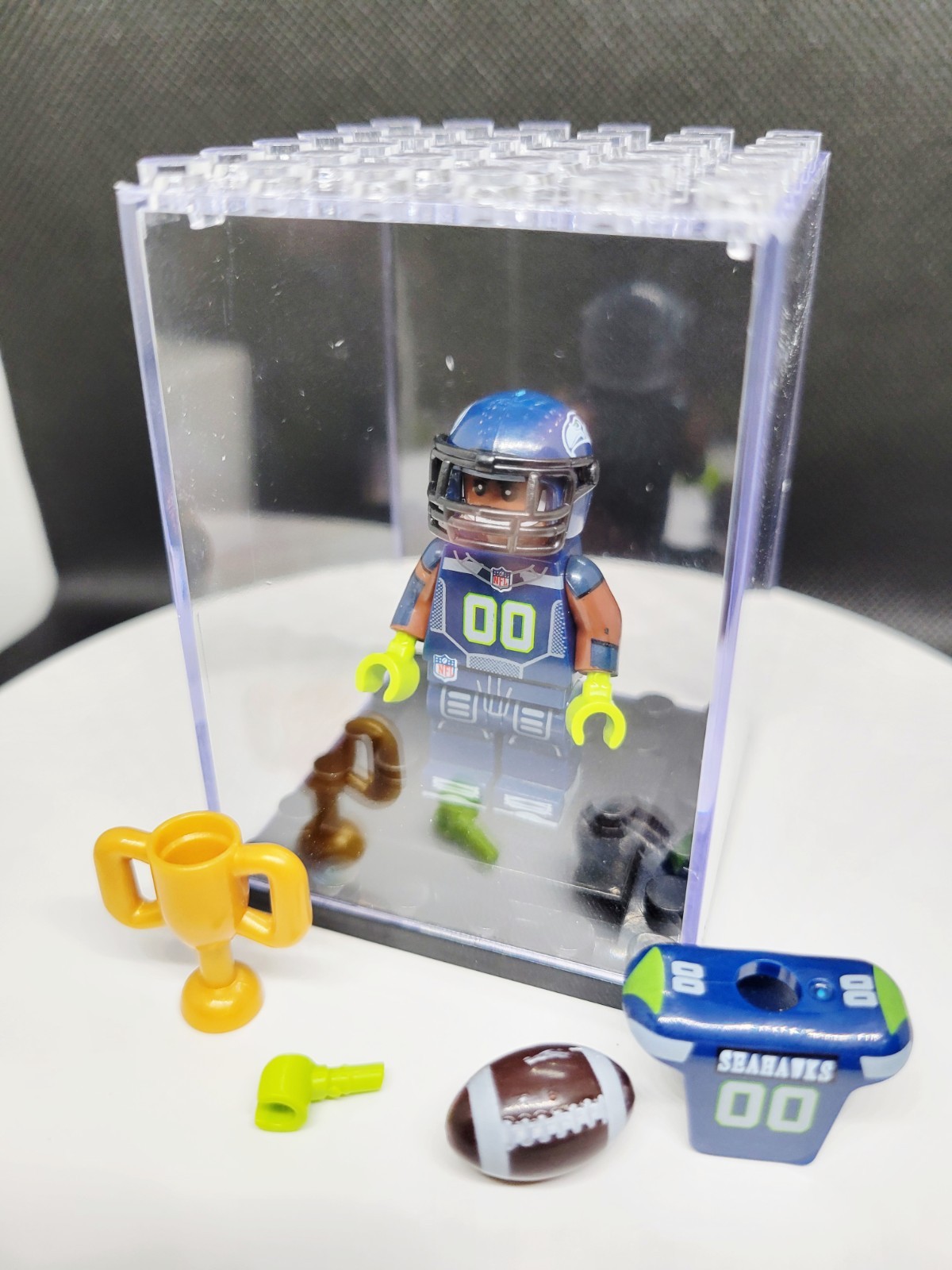 Playoff NFL Minifigs! 🔥 Seattle Seahawks. Each With Display Case!
