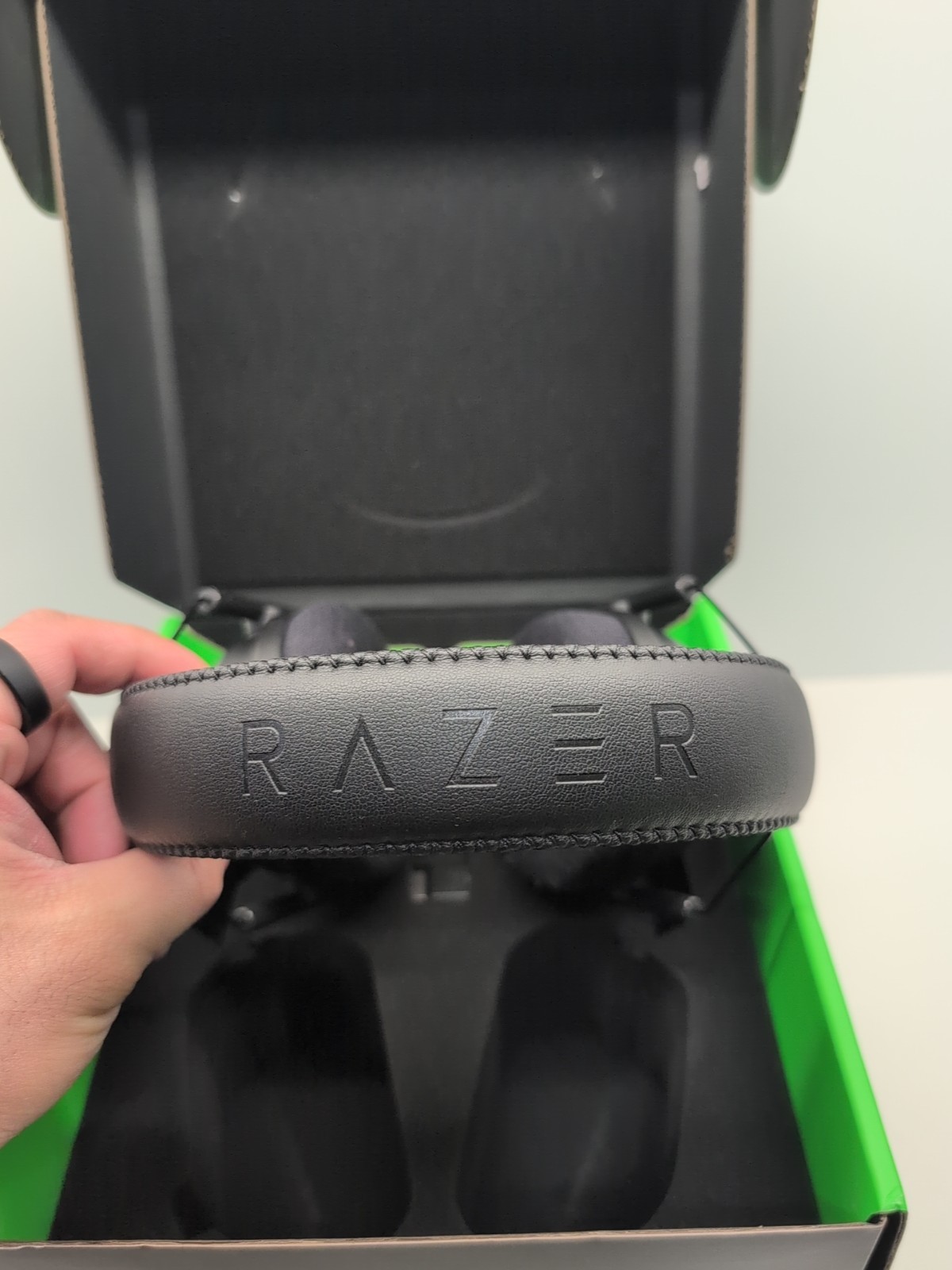 Razer BlackShark V2 Pro Wireless Gaming Headset (Pre 2023 Version) with box #6