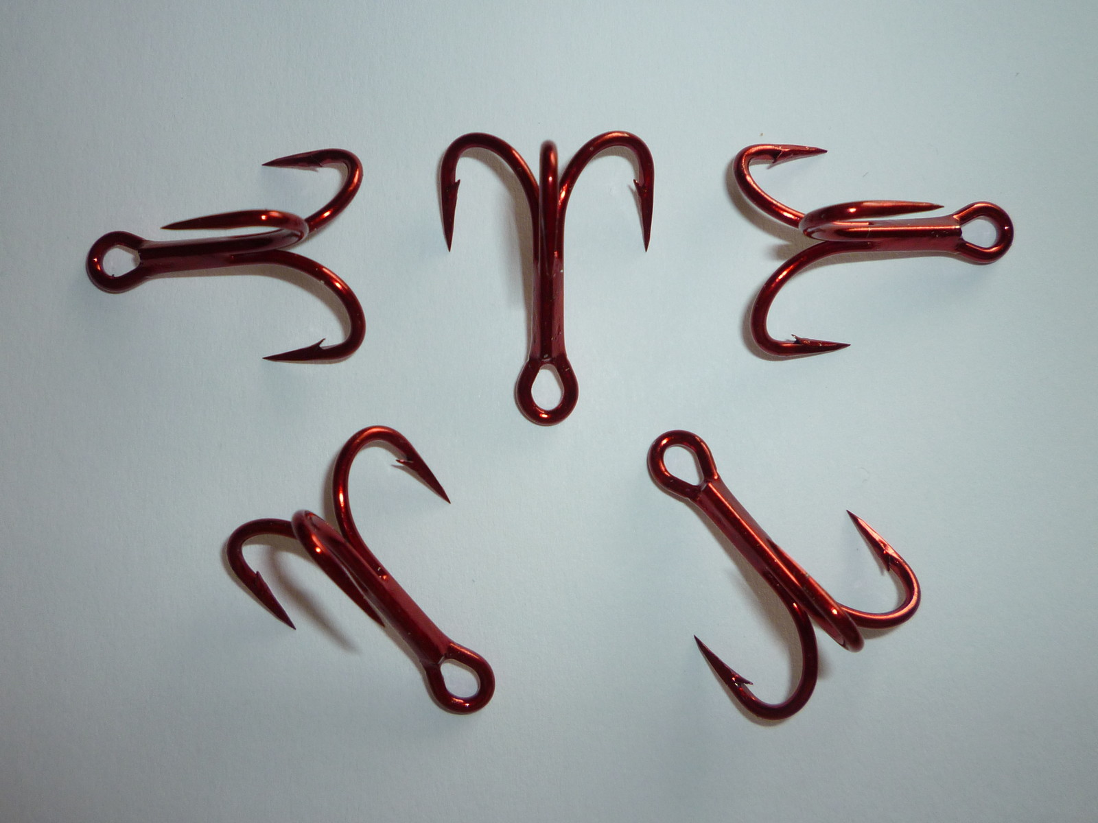 (50) VMC 4X OSHAUGHNESSY TREBLE HOOKS (SIZE 1) TIN RED (9626TR) BULK 9626 TR