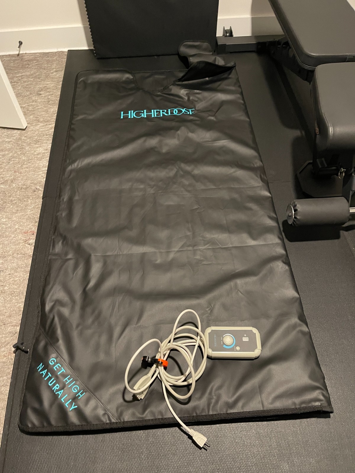 HigherDose Infrared Sauna Blanket+ 3 Inserts Excellent