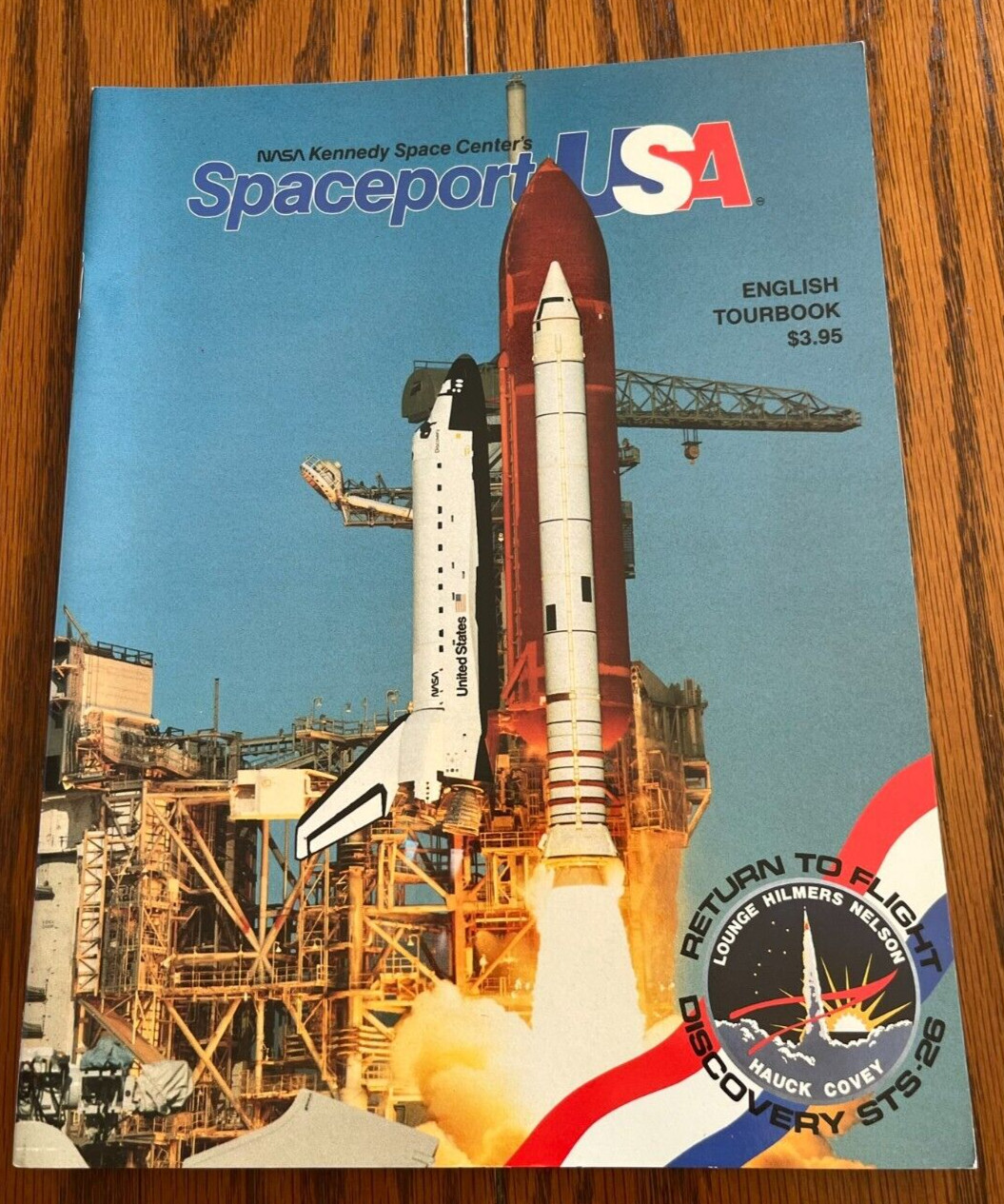 VINTAGE 1987 NASA KENNEDY SPACE CENTER SPACEPORT USA TOURBOOK & POSTCARD LOT