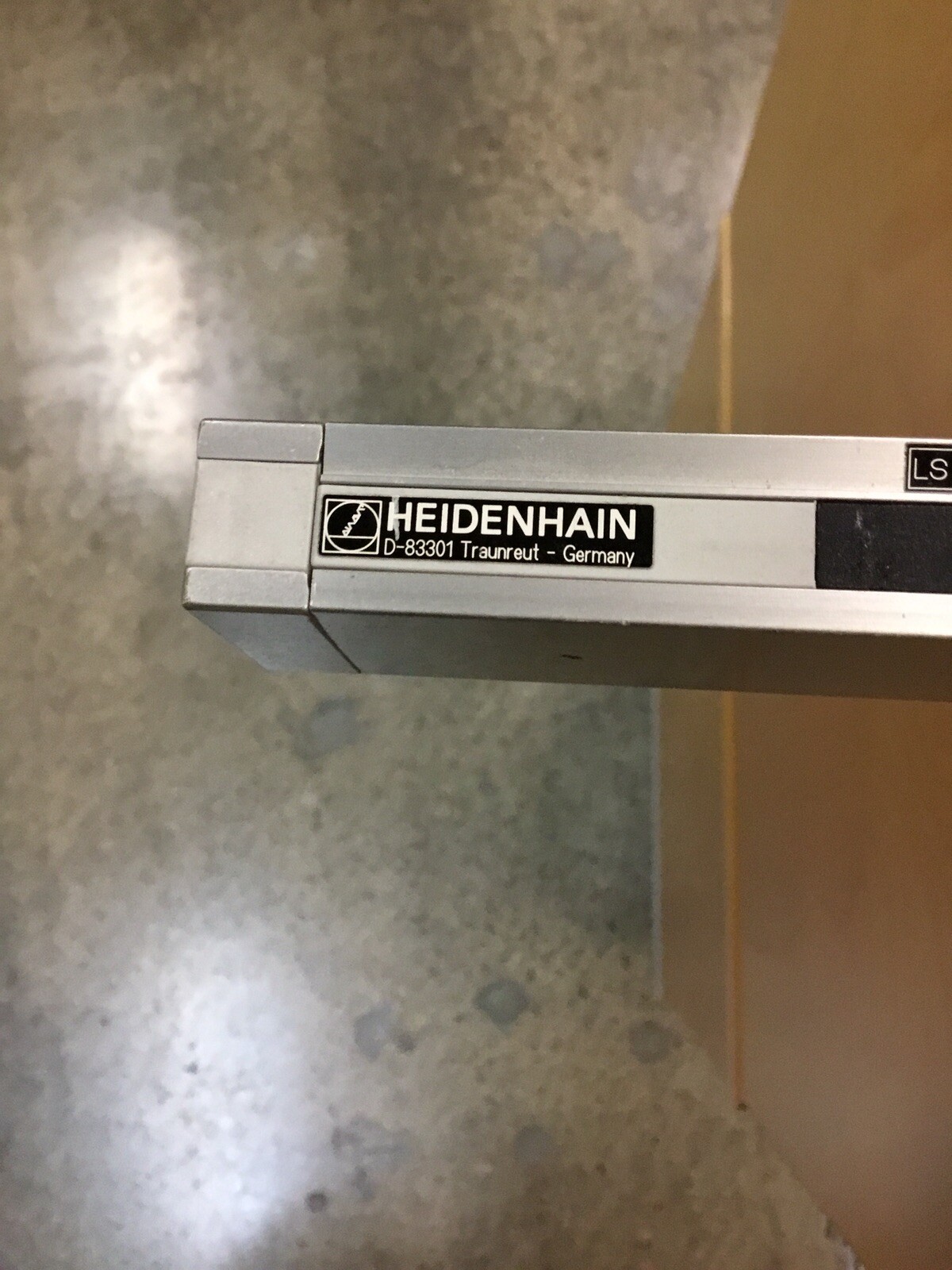 Heidenhain Optical Scale Model:LS476 1640mm Long