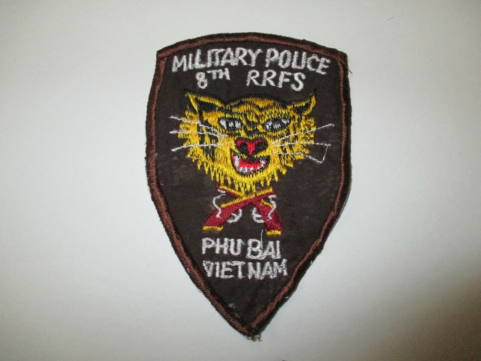 b7073 US Army Vietnam MP Military Police 8th RRFS Phubai IR40C