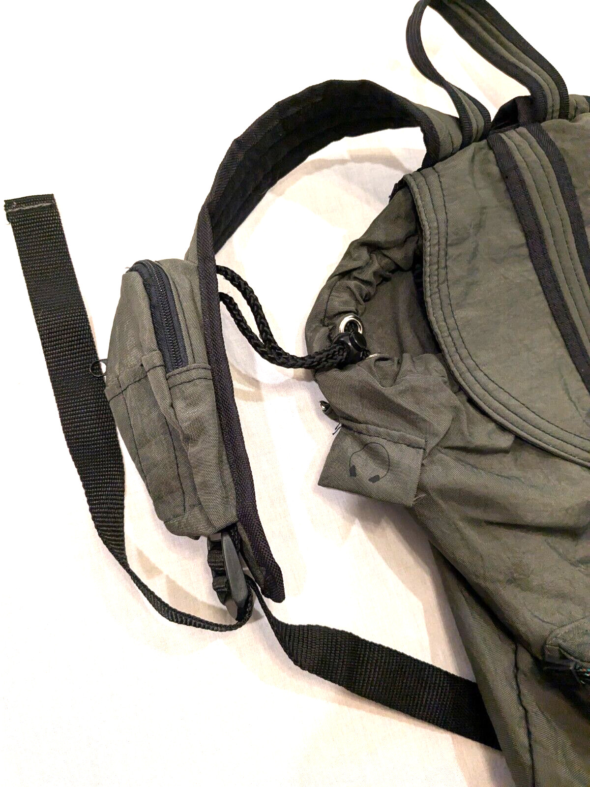 New Condition Mansen Italy Backpacking Hiking Adjustable Medium Multi Pockets