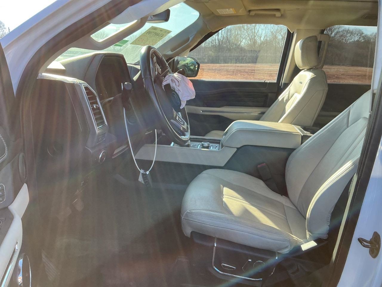 EXPEDITON 2019 Glove Box 4914135