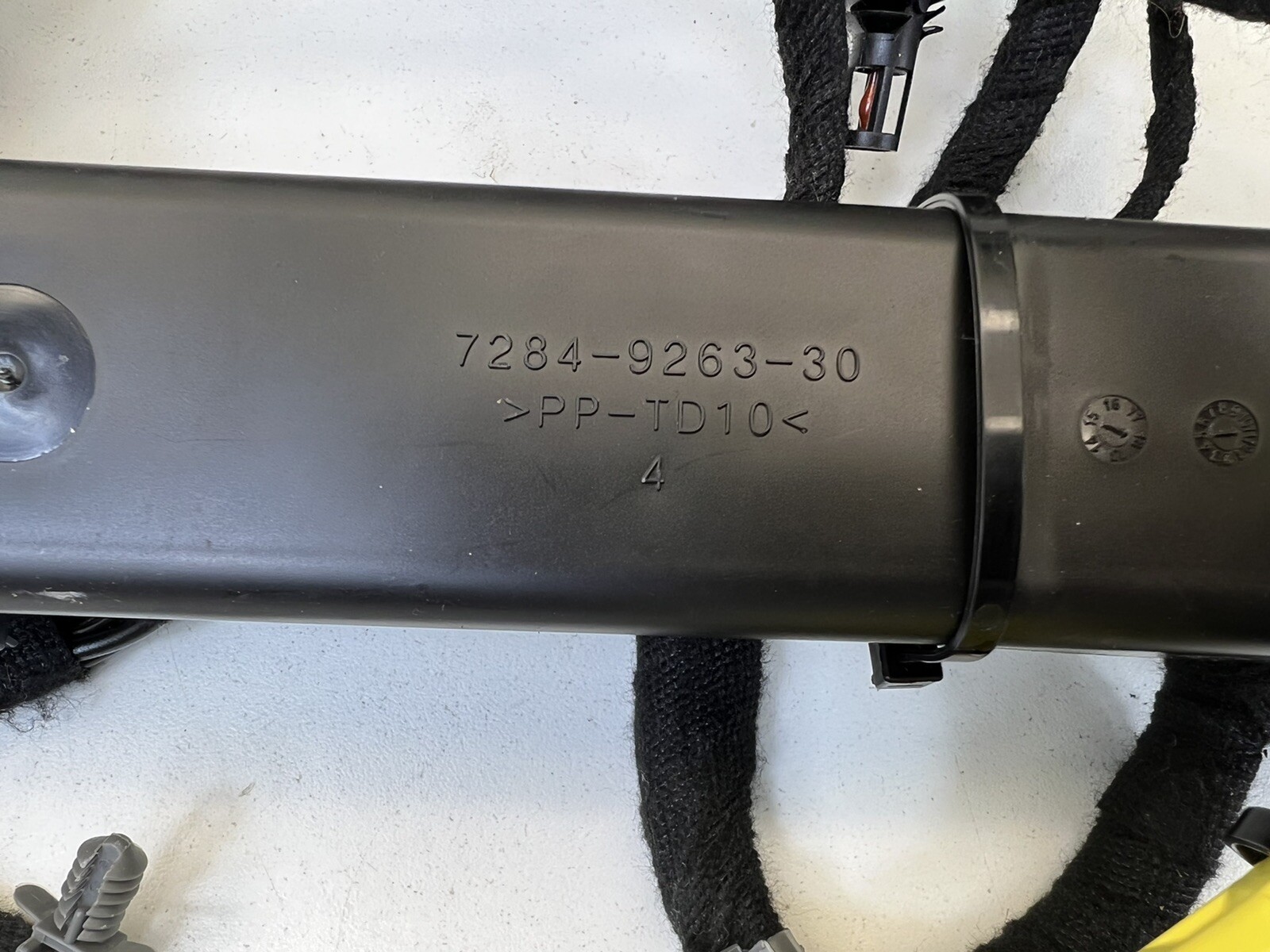 2019 Buick Envision Dashboard Instrument Dash Panel Wire Harnessa OEM.
